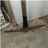 Image 2 : VINTAGE PICK AXE