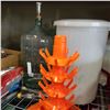 Image 2 : LOT OF WINE MAKING SUPPLIES, AND GLASS AND PLASTIC CAR BOXES
