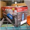 Image 2 : AS NEW IN BOX SUNBEAM STEAM MASTER IRON W/ RETRACTABLE CORD