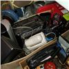 Image 2 : BOX OF ELECTRONICS, GUITAR AMP