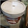 Image 2 : PAIL OF CONCRETE WATER RPOOFING