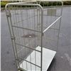 Image 3 : LARGE 4 WHEEL ROLLING CAGE