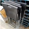 Image 1 : 4 PLASTIC CHAIRS