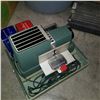 Image 2 : ARGUS PROJECTOR IN GREEN CASE