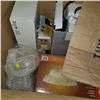 Image 2 : BOX OF ESTATE GOODS
