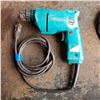 Image 2 : MAKITA ELECTRIC DRILL
