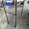 Image 2 : BLACK WIRE SHELF