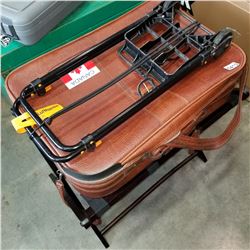 LUGGAGE AND LUGGAGE RACK