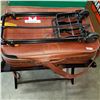 Image 2 : LUGGAGE AND LUGGAGE RACK