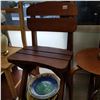 Image 1 : WOOD CHAIR