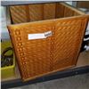 Image 1 : ANTIQUE RATTAN STORAGE BOX