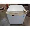 Image 2 : DANBY BAR FRIDGE