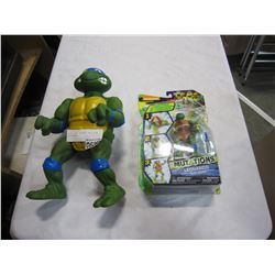 LARGE TMNT LEONARDO AND 1 NEW IN PACKAGE