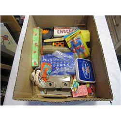 BOX OF VARIOUS VINTAGE TOYS AND COLLECTIBLES