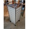 Image 1 : 10 DRAWER ROLLING CART