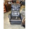 Image 2 : PANASONIC LEATHER MASSAGE CHAIR