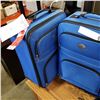 Image 2 : 2PC BLUE CARRY ON LUGGAGE SET