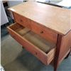Image 3 : 4 DRAWER DRESSER ON CASTORS
