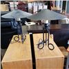 Image 1 : 2 METAL SHADE TABLE LAMPS