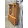 Image 3 : FRENCH PROVINCIAL CHINA CABINET