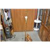 Image 3 : SPINNING WHEEL FLOOR LAMP AND BARLEY TWIST LAMP BASE