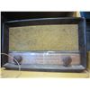 Image 2 : 3 ANTIQUE RADIOS
