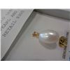 Image 2 : 14KT YELLOW GOLD GENUINE FRESHWATER PEARL AND DIAMOND PENDANT - RETAIL $300