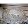 Image 2 : HEAVY CRYSTAL CENTER BOWL