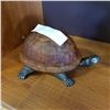 Image 2 : TURTLE LAMP