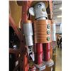 Image 2 : PAINTED HINGED TIN MAN