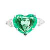 Image 2 : 4.19 ctw Emerald and Diamond Ring - Platinum