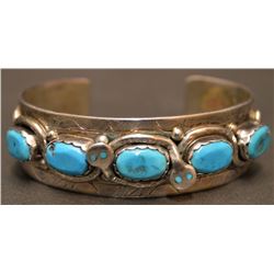 ZUNI INDIAN BRACELET (EFFIE CALAVAZA)