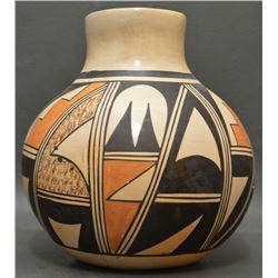 HOPI INDIAN POTTERY VASE (PAULINE SETALLA)