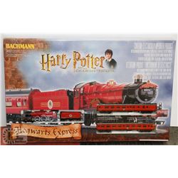 HARRY POTTER NEW TRAIN SET SEALED