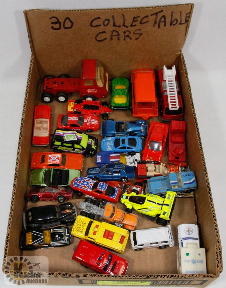 BOX OF COLLECTIBLE CARS.