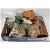 Image 1 : FLAT OF ASSORTED COLLECTIBLES INCL BLOWN GLASS