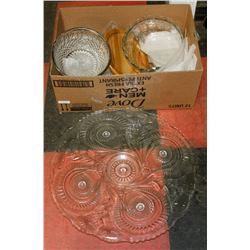 BOX OF ASSORTED CRYSTAL AND GLASSWARE.