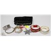 Image 1 : WOMEN POUCH FULL OF VINTAGE ESTATE  BANGLES