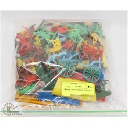 LOT OF COWBOY/INDIAN PLAYSET