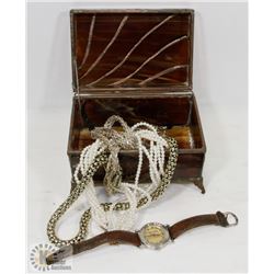 VINTAGE AMBER GLASS JEWELRY BOX W/ WATCHES