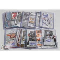 LOT OF 22 AUTOGRAPHED HOCKEY CARDS - ASSORTED