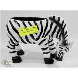 SMALL ZEBRA PLANTER POT
