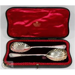 1900'S STERLING SILVER SPOON SET IN ORIGINAL BOX
