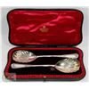Image 1 : 1900'S STERLING SILVER SPOON SET IN ORIGINAL BOX
