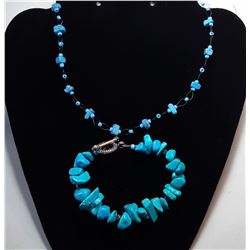 11)  NATURAL TURQUOISE BRACELET WITH