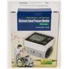 Image 1 : NEW WRISTBAND BLOOD PRESSURE MONITOR