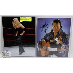 WWE HALL OF FAMERS TRISH STRATUS & THE HONKY