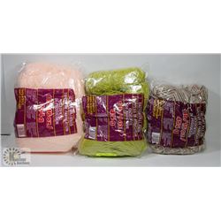 3 BAGS OF 1LB  ASSORTED COLOR 100%  ACRYLIC YARN