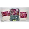 Image 1 : 3 BAGS OF 1LB  ASSORTED COLOR 100%  ACRYLIC YARN