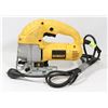 Image 1 : DEWALT DW 317 1" ORBITAL JIG SAW